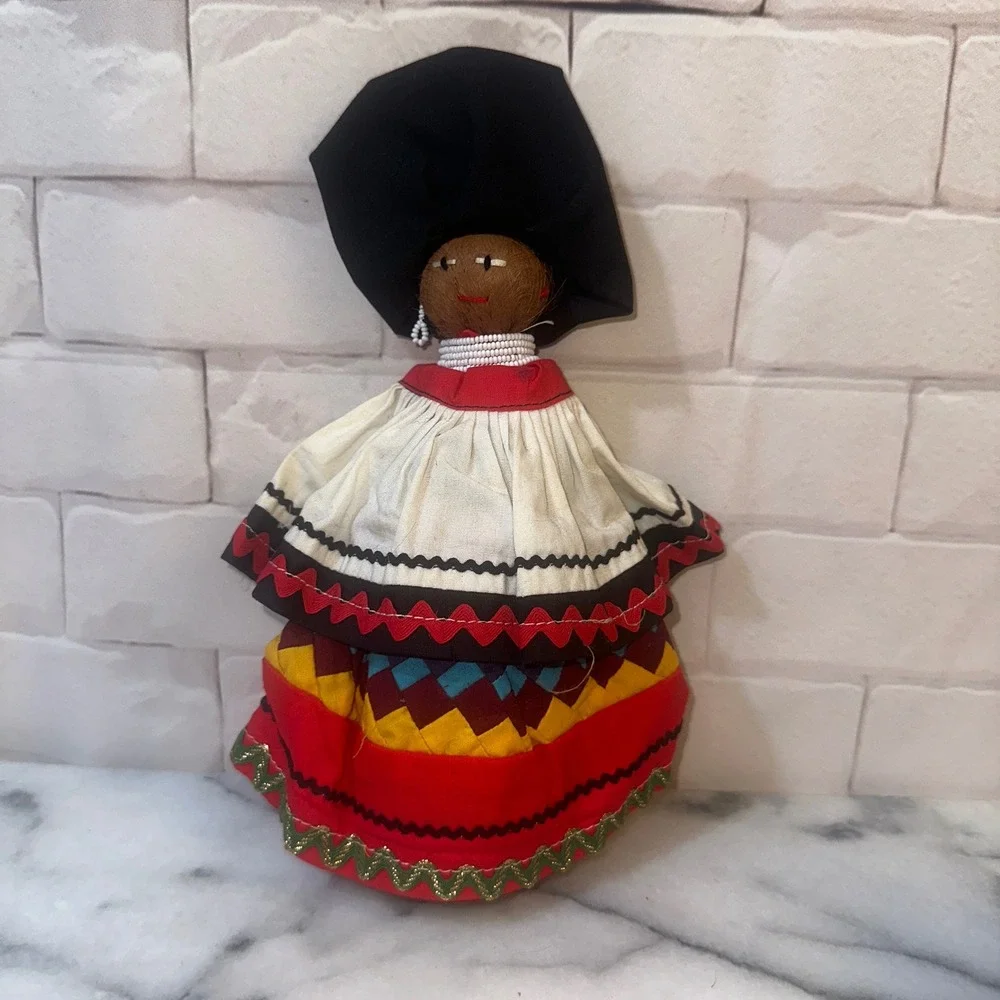 Vintage Handmade Nut Head Seminole Folk Art Doll Traditional Cultural Dress 10